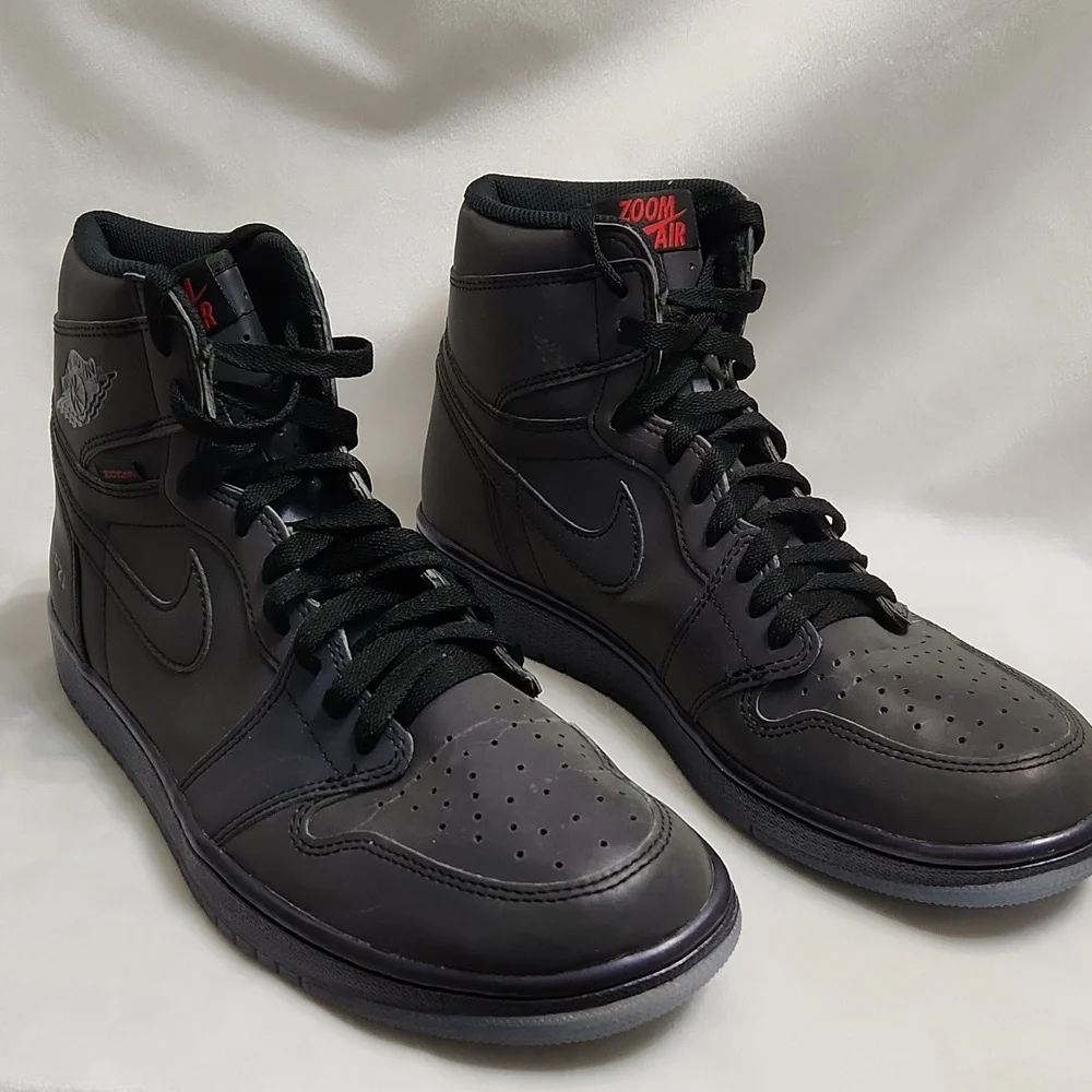 Nike Air Jordan 1 Retro High Zoom Fearless Iridescent Sneakers (M Size 10) - Picture 8 of 16